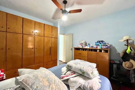 Casa à venda com 143m², 2 quartos e 2 vagas Casa à venda com 143m², 2 quartos e 2 vagasQuarto 2