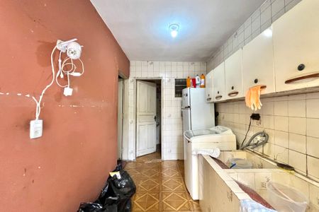 Casa à venda com 143m², 2 quartos e 2 vagas Casa à venda com 143m², 2 quartos e 2 vagasÁrea de Serviço