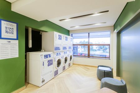 Studio para alugar com 24m², 1 quarto e sem vaga Studio para alugar com 24m², 1 quarto e sem vagaLavanderia