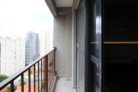 Studio para alugar com 24m², 1 quarto e sem vaga Studio para alugar com 24m², 1 quarto e sem vagaVaranda