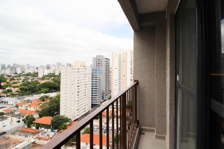 Studio para alugar com 24m², 1 quarto e sem vaga Studio para alugar com 24m², 1 quarto e sem vagaVaranda