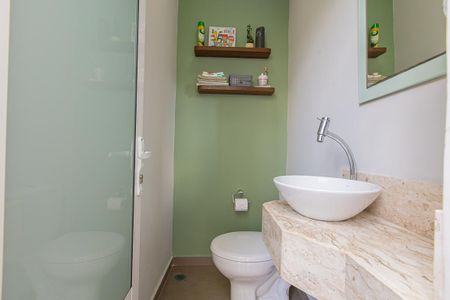 Casa de condomínio para alugar com 191m², 3 quartos e 2 vagasLavabo