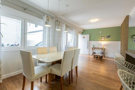 Casa de condomínio para alugar com 191m², 3 quartos e 2 vagasSala de Jantar