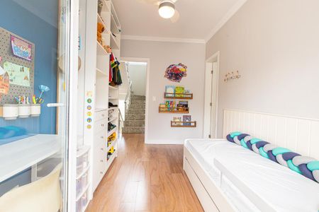 Casa de condomínio para alugar com 191m², 3 quartos e 2 vagasQuarto 2 - Suíte