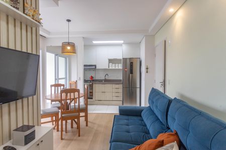 Sala  de apartamento para alugar com 2 quartos, 45m² em Centro, Diadema