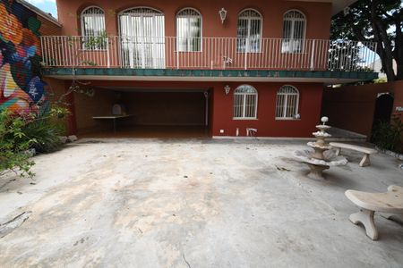 Casa à venda com 395m², 3 quartos e 6 vagasGaragem