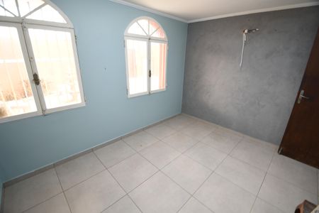 Casa à venda com 395m², 3 quartos e 6 vagasEscritório