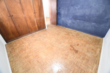 Casa à venda com 395m², 3 quartos e 6 vagasQuarto 2