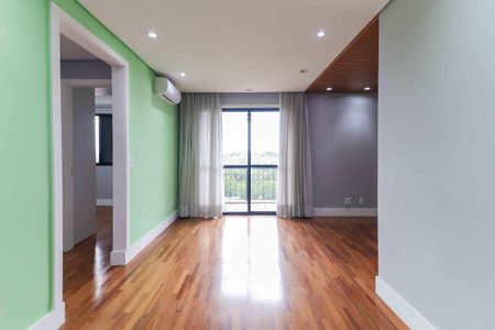 Sala de apartamento para alugar com 2 quartos, 60m² em Cidade São Francisco, São Paulo