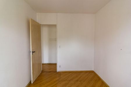 Quarto 1 de apartamento para alugar com 2 quartos, 49m² em Vila Arriete, São Paulo