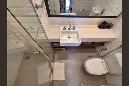 Apartamento à venda com 160m², 4 quartos e 3 vagasBanheiro 