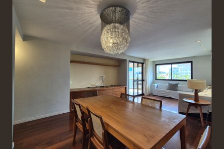 Apartamento à venda com 160m², 4 quartos e 3 vagasSala 