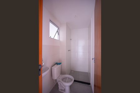 Apartamento para alugar com 32m², 2 quartos e sem vaga Apartamento para alugar com 32m², 2 quartos e sem vagaBanheiro