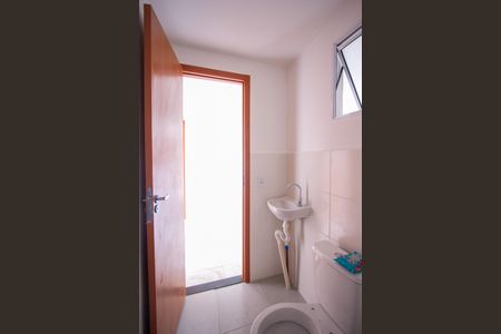 Apartamento para alugar com 32m², 2 quartos e sem vaga Apartamento para alugar com 32m², 2 quartos e sem vagaBanheiroz