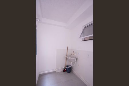 Apartamento para alugar com 32m², 2 quartos e sem vaga Apartamento para alugar com 32m², 2 quartos e sem vagaÁrea de Serviço