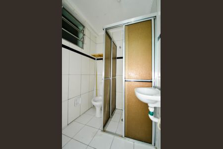 Banheiro de kitnet/studio à venda com 1 quarto, 32m² em Centro, Guarulhos