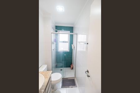 Apartamento à venda com 94m², 2 quartos e 2 vagas Apartamento à venda com 94m², 2 quartos e 2 vagasBanheiro da Suíte