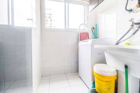 Apartamento à venda com 94m², 2 quartos e 2 vagas Apartamento à venda com 94m², 2 quartos e 2 vagasÁrea de Serviço