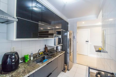 Apartamento à venda com 94m², 2 quartos e 2 vagas Apartamento à venda com 94m², 2 quartos e 2 vagasCozinha