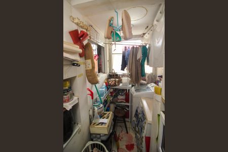 Apartamento à venda com 52m², 3 quartos e 1 vagaÁrea de Serviço