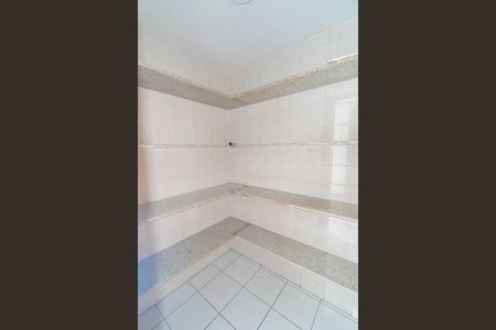 Apartamento para alugar com 180m², 4 quartos e 4 vagas Apartamento para alugar com 180m², 4 quartos e 4 vagasDespensa