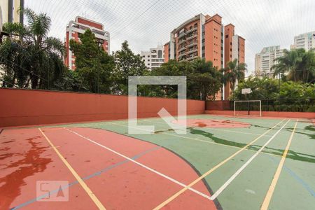 Apartamento para alugar com 180m², 4 quartos e 4 vagas Apartamento para alugar com 180m², 4 quartos e 4 vagasQuadra Esportiva