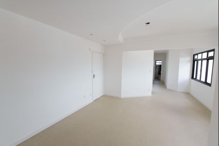 Apartamento para alugar com 110m², 3 quartos e 2 vagasSala