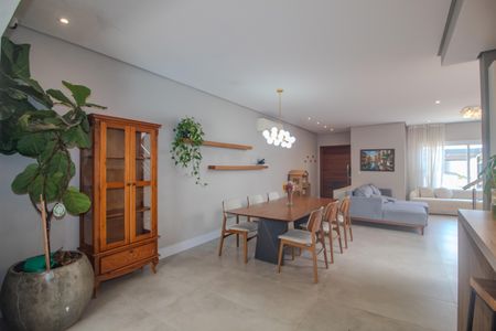 Casa à venda com 149m², 3 quartos e 1 vagaSala