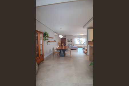 Casa à venda com 149m², 3 quartos e 1 vagaSala