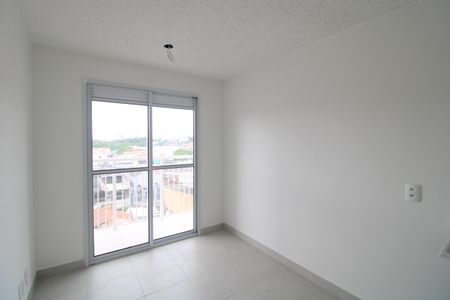 Sala de apartamento para alugar com 1 quarto, 27m² em Jardim Itacolomi, São Paulo