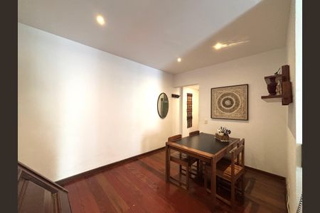 Apartamento para alugar com 79m², 2 quartos e 1 vaga Apartamento para alugar com 79m², 2 quartos e 1 vagaSala
