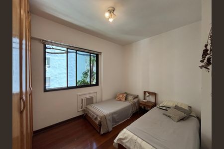 Apartamento para alugar com 79m², 2 quartos e 1 vaga Apartamento para alugar com 79m², 2 quartos e 1 vagaQuarto
