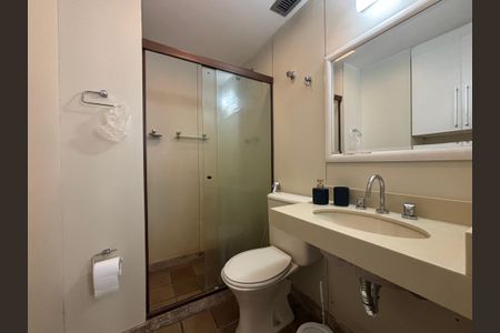 Apartamento para alugar com 79m², 2 quartos e 1 vaga Apartamento para alugar com 79m², 2 quartos e 1 vagaSuíte - banheiro