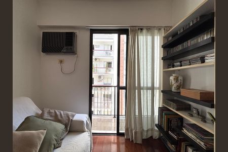 Apartamento para alugar com 79m², 2 quartos e 1 vaga Apartamento para alugar com 79m², 2 quartos e 1 vagaVaranda da Sala