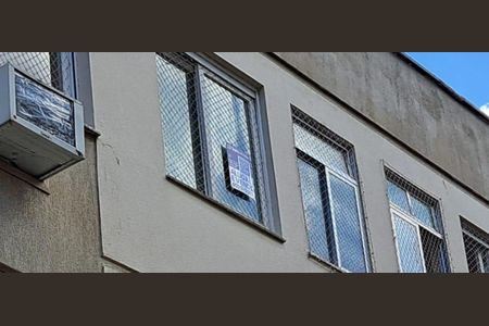 Placa de apartamento à venda com 1 quarto, 43m² em Bom Jesus, Porto Alegre