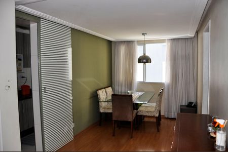 Detalhe - Sala e Sala de jantar de apartamento à venda com 3 quartos, 60m² em Vila Miriam, São Paulo