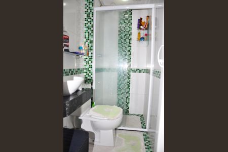 Apartamento à venda com 60m², 3 quartos e 1 vaga Apartamento à venda com 60m², 3 quartos e 1 vagaDetalhe - Banheiro Social