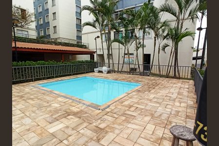 Apartamento à venda com 60m², 3 quartos e 1 vaga Apartamento à venda com 60m², 3 quartos e 1 vagaPiscina