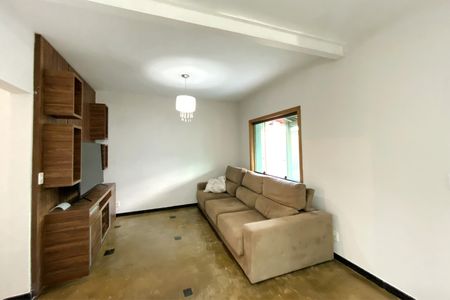 Casa para alugar com 2 quartos, 180m² em Bom Jesus, Belo Horizonte