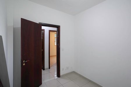 Quarto 1 de apartamento para alugar com 3 quartos, 78m² em Venda Nova, Belo Horizonte