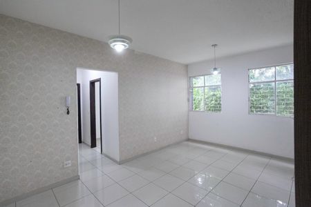 Sala de apartamento para alugar com 3 quartos, 78m² em Venda Nova, Belo Horizonte