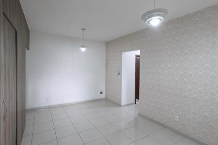 Sala de apartamento para alugar com 3 quartos, 78m² em Venda Nova, Belo Horizonte