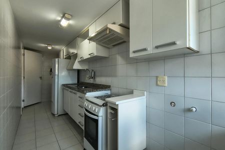 Apartamento à venda com 68m², 2 quartos e 1 vagaCozinha - Armários