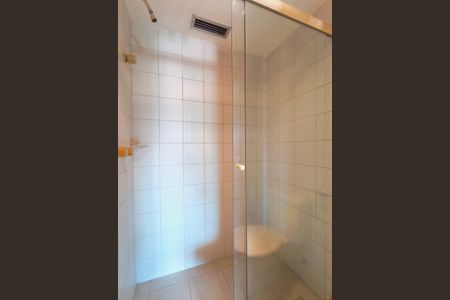 Apartamento à venda com 68m², 2 quartos e 1 vagaBanheiro Social