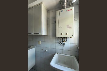 Apartamento à venda com 68m², 2 quartos e 1 vagaÁrea de Serviço