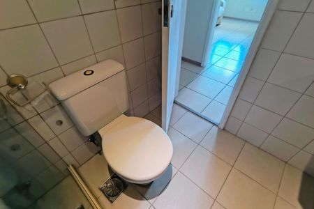 Apartamento à venda com 68m², 2 quartos e 1 vagaBanheiro Social