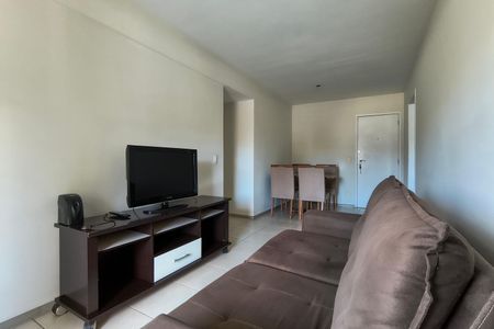 Sala de apartamento para alugar com 2 quartos, 68m² em Taquara, Rio de Janeiro