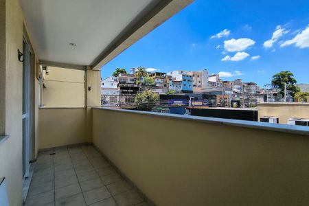 Apartamento à venda com 68m², 2 quartos e 1 vagaVaranda