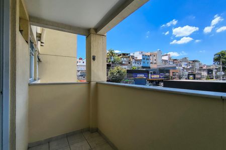 Apartamento à venda com 68m², 2 quartos e 1 vagaVaranda