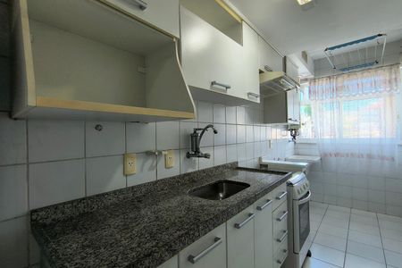 Apartamento à venda com 68m², 2 quartos e 1 vagaCozinha - Armários